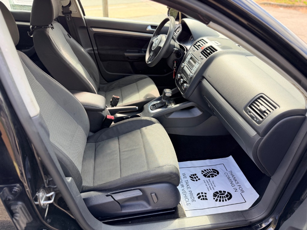 2010 Volkswagen Jetta S - Photo 14