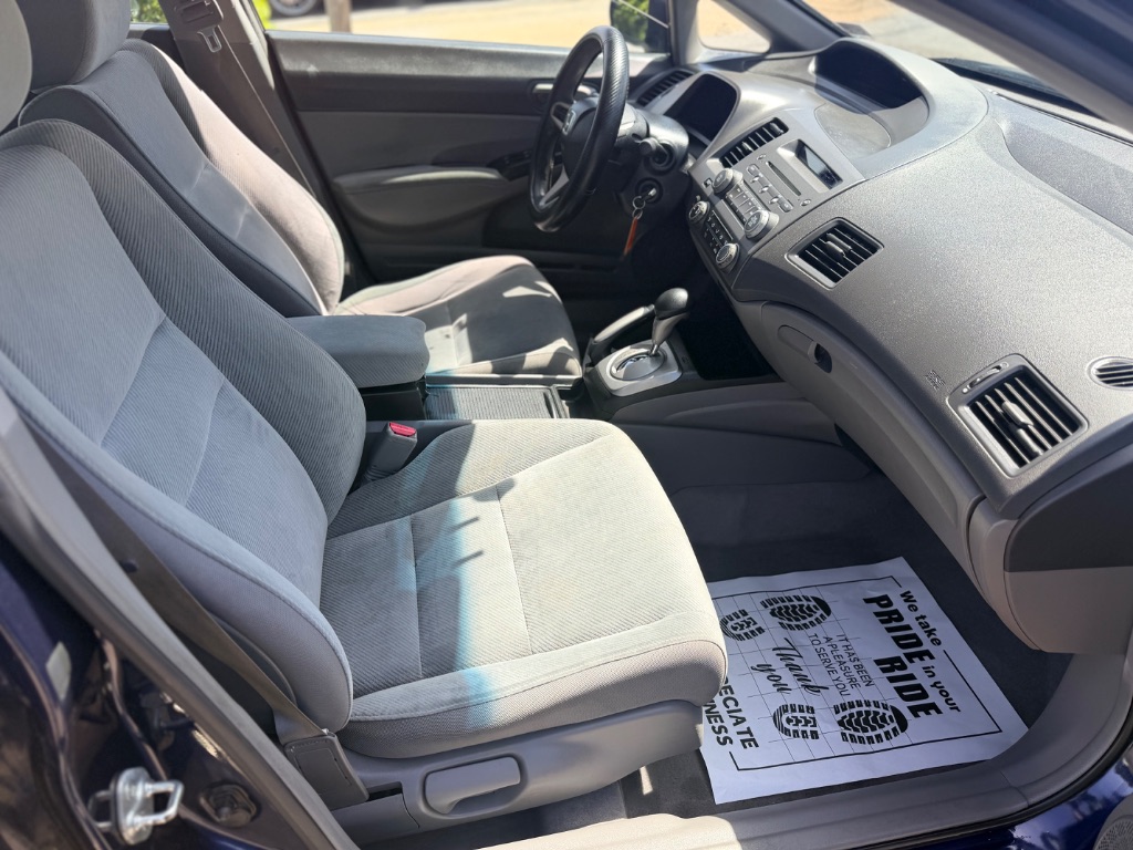 2010 Honda Civic LX - Photo 11