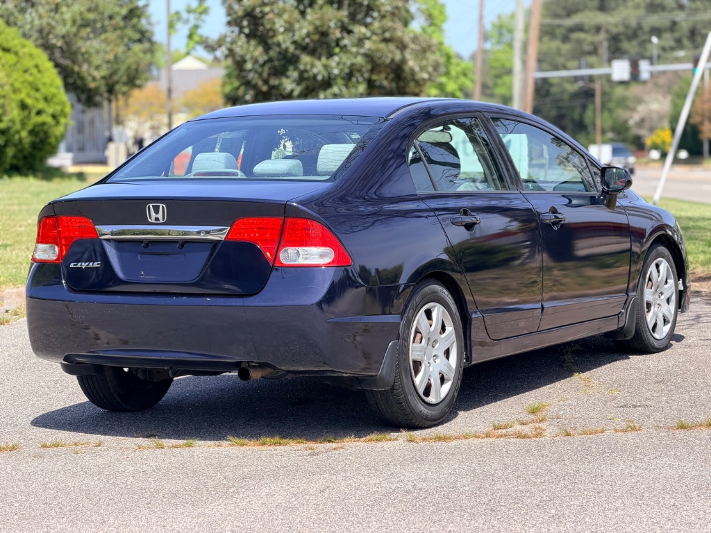 2010 Honda Civic LX - Photo 16