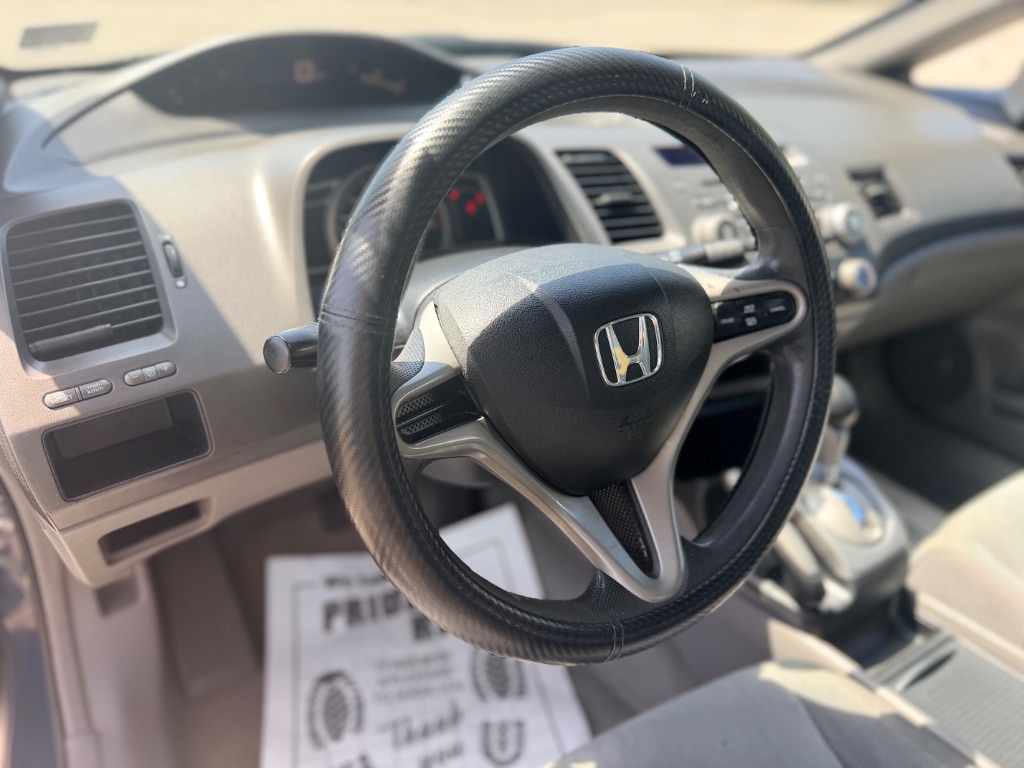2010 Honda Civic LX - Photo 7
