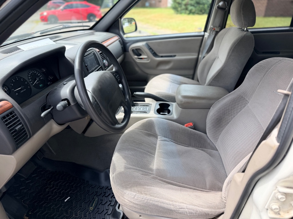 1999 Jeep Grand Cherokee LAREDO - Photo 12