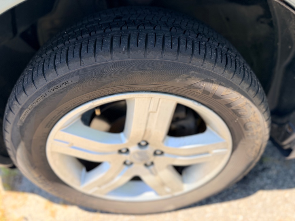 2009 Subaru Forester - Photo 19