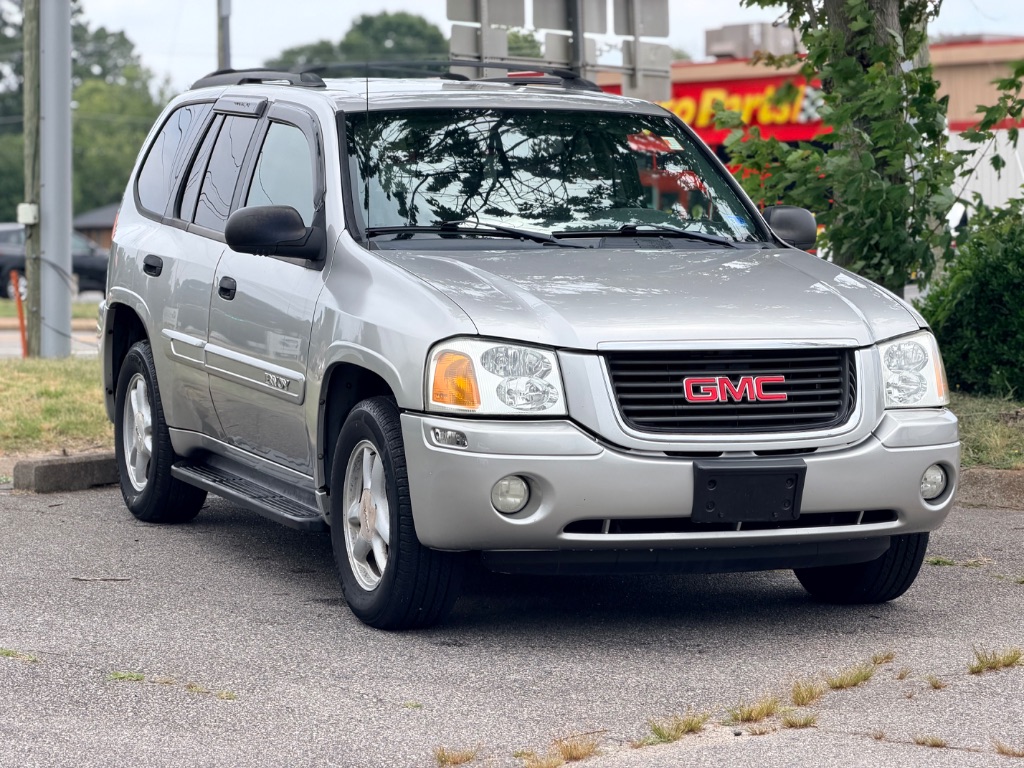 2004 GMC Envoy 4WD SLE's photo